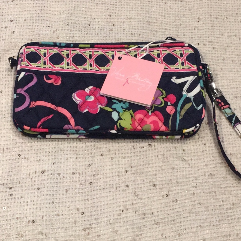 NWT, Vera Bradley Wristlet Wallet, Black floral